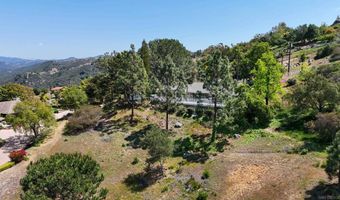 28983 Mountain Meadow Rd, Escondido, CA 92026