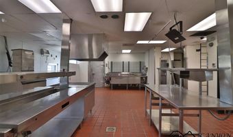 1902 Mountain View Dr, Cody, WY 82414