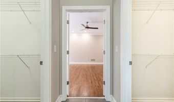 9360 Nesbit Lakes Dr, Alpharetta, GA 30022
