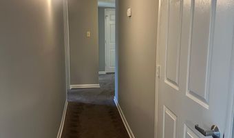1713 GAINESVILLE St SE 101, Washington, DC 20020