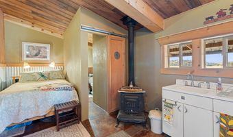 91355 HWY 293, Antelope, OR 97001