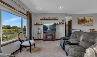 932 Waters Edge Cir, Avon, MN 56310