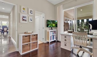 7116 Sitio Caliente, Carlsbad, CA 92009