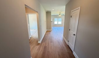 1001 Greenville St, Abbeville, SC 29620