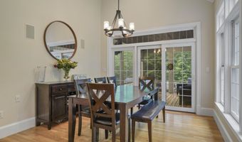 4 Chablis Ct, Bedford, NH 03110