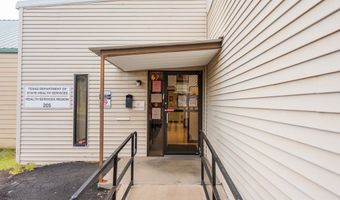 205 N Cockrell St, Alpine, TX 79830