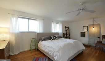 3806 SULGRAVE Dr, Alexandria, VA 22309