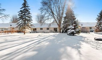 1424 W WEILAND Ln, Appleton, WI 54914