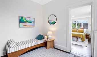 122 3RD St SE, Washington, DC 20003
