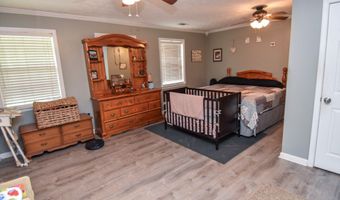 1579 Van Buren Rd, Barnesville, GA 30204