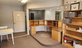 132 W Washington Ave, Ava, MO 65608