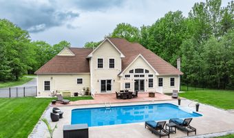 67 Joans Hill Rd, Bangor, ME 04401