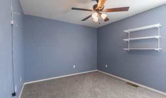 272 Burnage Ln, Alamogordo, NM 88310