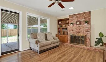 1816 Putnam Dr, Bartlesville, OK 74006