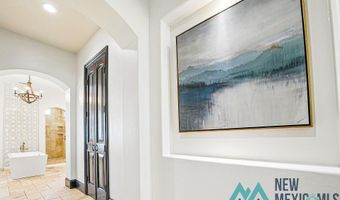 2108 Westridge Rd, Carlsbad, NM 88220