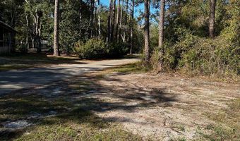182 Smith Rd, Apalachicola, FL 32320