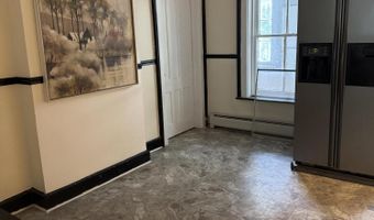 305 2nd St 2nd floor, Albany, NY 12206