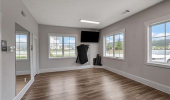 57 Station Overlook Way, Auburn, GA 30011