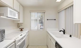 5350 Baltimore Dr 58, La Mesa, CA 91942