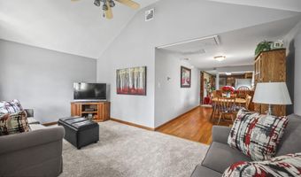 17 Cedar Ave, North Middletown, NJ 07748