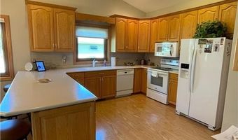 1205 26th St SW, Austin, MN 55912