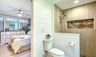 46 Channing Rd, Narragansett, RI 02882