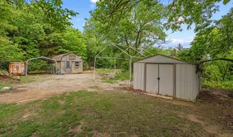 1008 W Maple Ave, Barnsdall, OK 74002