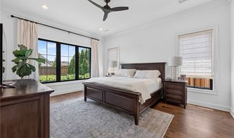 4301 S 86th St, Bentonville, AR 72713