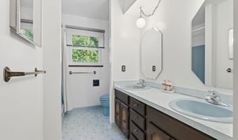 5156 Elizabeth, Almont, MI 48003