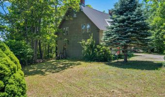 7 Goodrich Falls Rd, Bartlett, NH 03838