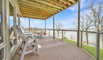 435 240th Ave 208, Arnolds Park, IA 51331