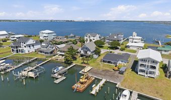 147 Bayview Blvd, Atlantic Beach, NC 28512