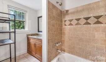 181 Courtland Pl, Asheville, NC 28801
