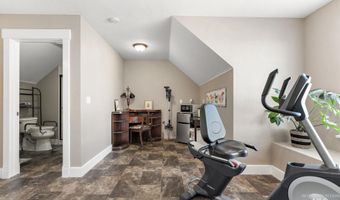 18227 Southlake Cir, Caldwell, ID 83607