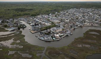 267 Cypress Dr, Bayville, NJ 08721