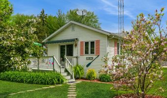 26477 Springwell St, Antioch, IL 60002