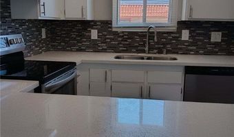 445 N 14th St D, Las Vegas, NV 89101