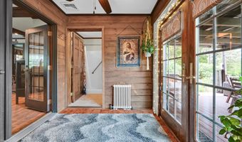 4 N CONESTOGA VIEW Dr, Akron, PA 17501