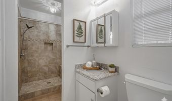 6207 Creek Crossing Rd, Alvarado, TX 76009