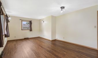 300 S High Ave, Ash Grove, MO 65604