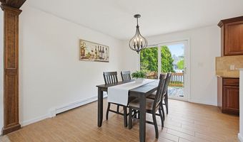 42 Colts Way, Attleboro, MA 02703