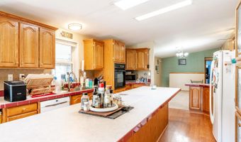40 Upper Prairie Dog Rd, Banner, WY 82832