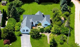 23 King Tom Dr, Charlestown, RI 02813