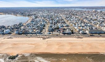 1708 B St FRONT HOUSE, Belmar, NJ 07719