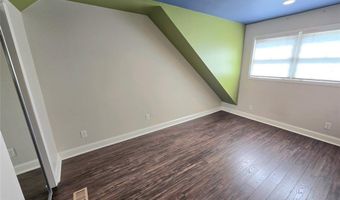 211 New Jersey Ave, Bergenfield, NJ 07621
