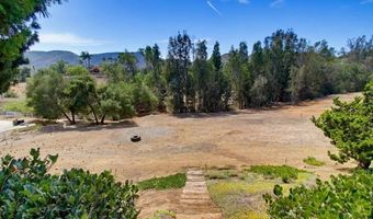 2450 Vista Lago Ter, Escondido, CA 92029