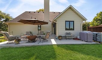 3401 N 154th St, Basehor, KS 66007