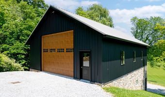 1653 St Rt 60, Ashland, OH 44805