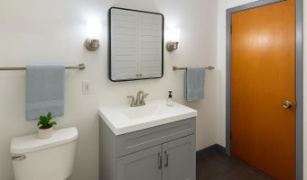 135 S Main St, Barnegat, NJ 08005