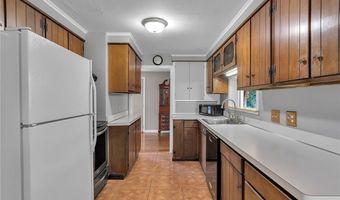 279 Getzville Rd, Amherst, NY 14226